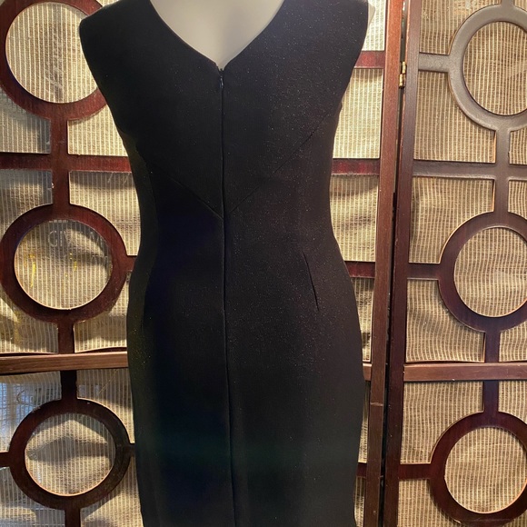 Black Dress - Picture 3 of 4